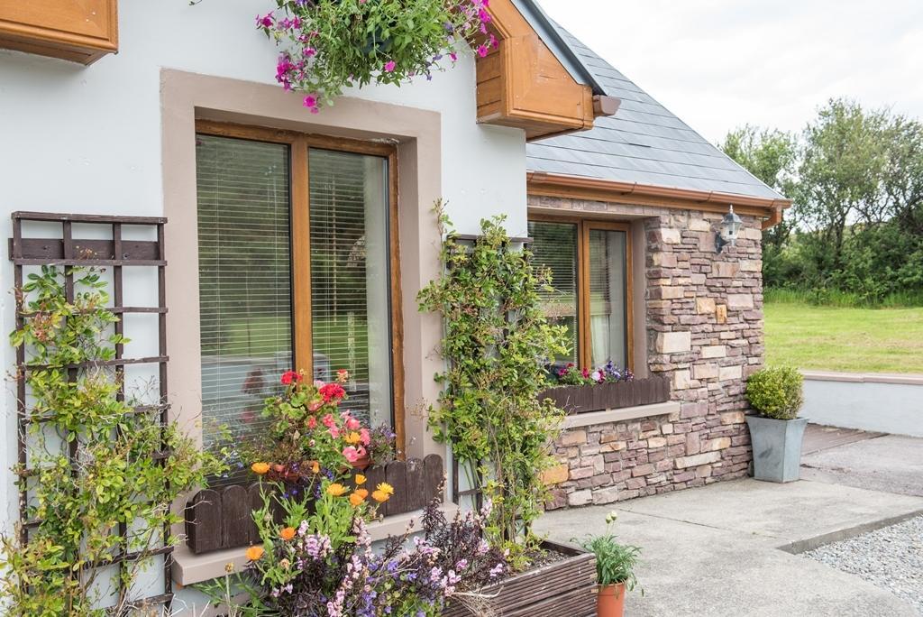 Restmore B&B Annascaul Exterior photo